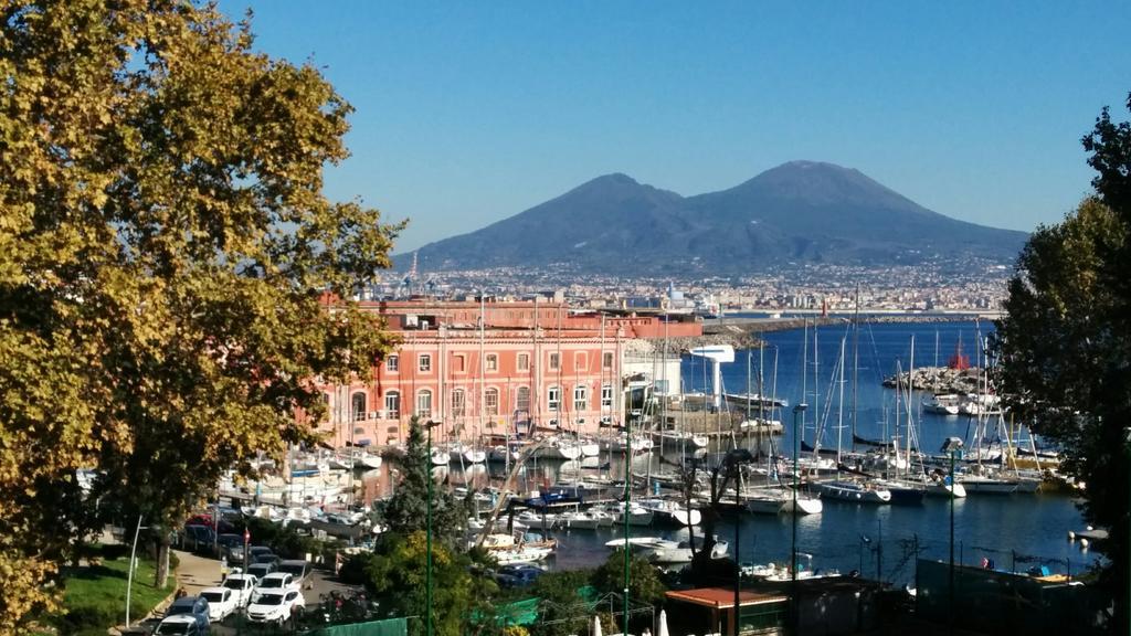 Casa Pica Appartamento Napoli Esterno foto